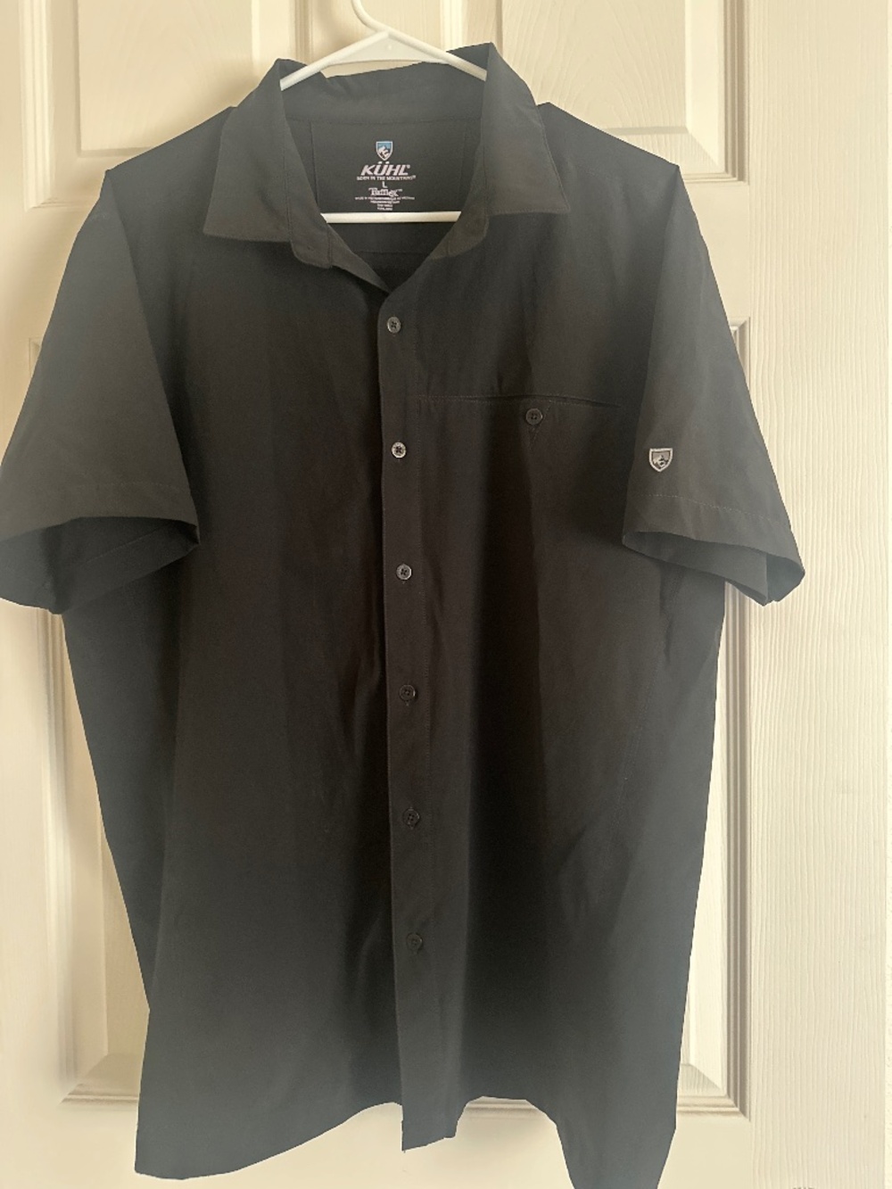 Kuhl black button up shirt